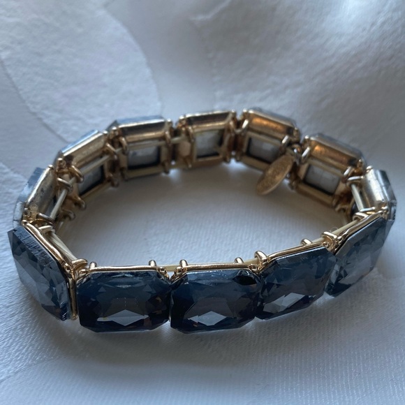 Natasha Bracelet (Stretchable) - Picture 4 of 4